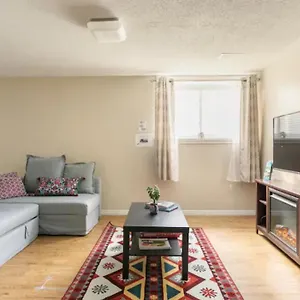  Apartment Self Check-in Spacious With Full Kitchen Canada