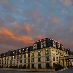 3* Otel Hotel Brossard