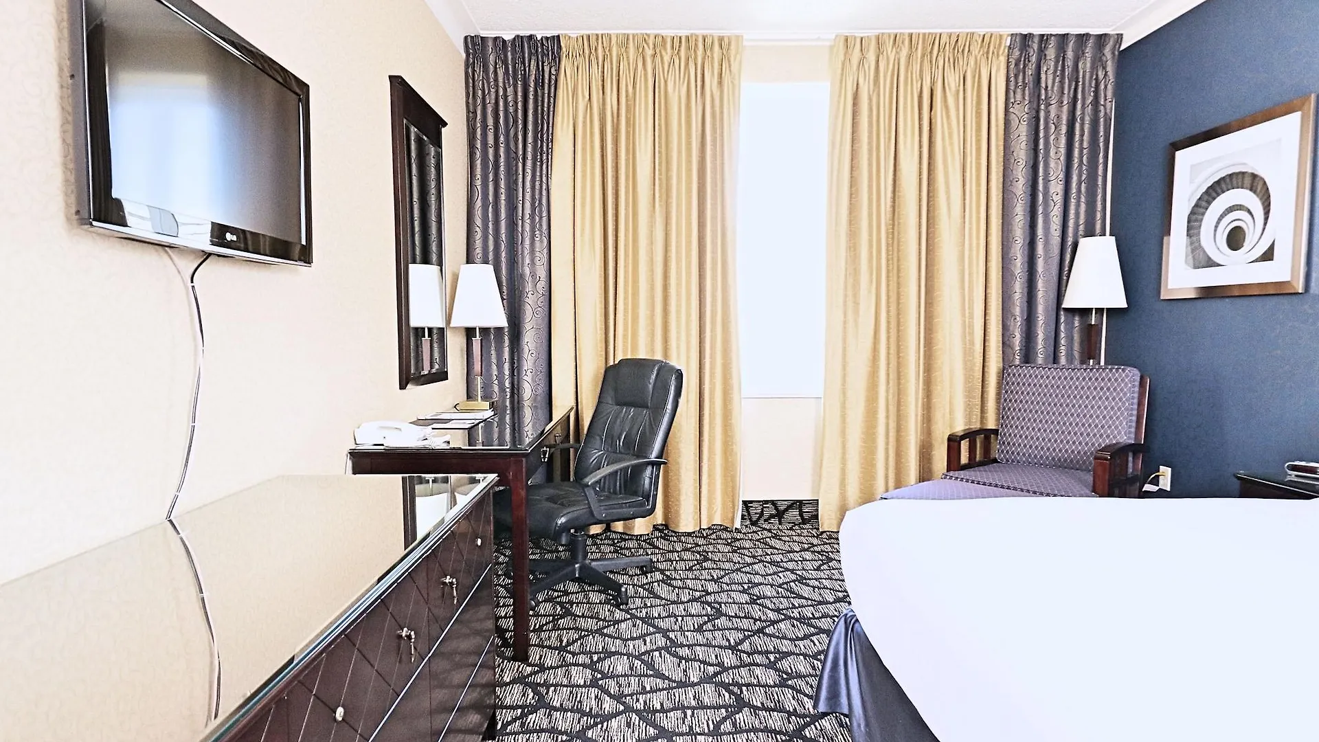 Empire Suites Montreal