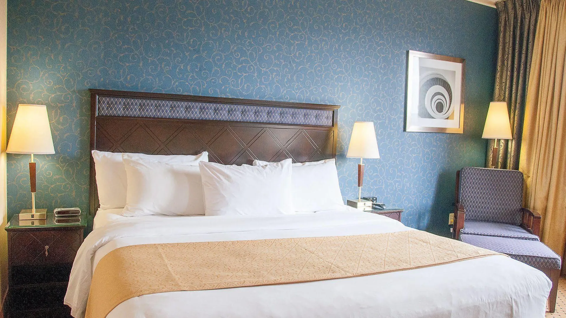 Empire Suites Montreal
